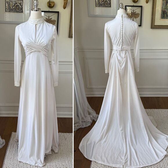 Vintage 70s Ivory Wedding Gown A-line Mock Neck Keyhole Bustle S - Picture 1 of 14